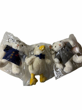 The Conducktor Mei Mei The Bunny Bag Charm Bundle - Laufey Tour Merch